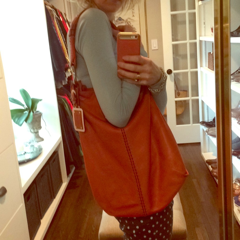 B Makowsky coral caviar leather shoulder purse